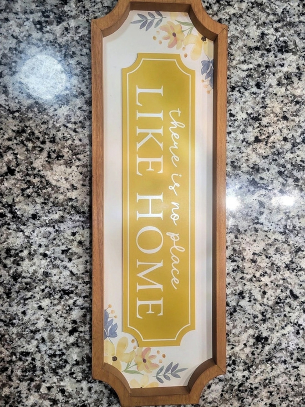 ASHLAND Sunny Day Wall Decor - There Is No Place Like Home
